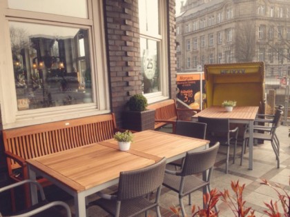 照片: September Hamburg