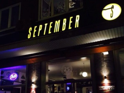 照片: September Hamburg